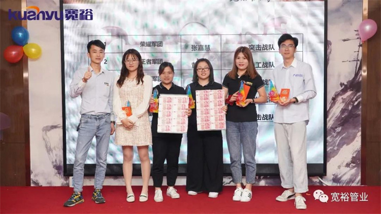 亮劍英雄獎：突擊戰(zhàn)隊陳栩靜、特工戰(zhàn)隊黃彩虹、突擊戰(zhàn)隊張嘉慧、特工戰(zhàn)隊高依格、叁好戰(zhàn)隊李坤源